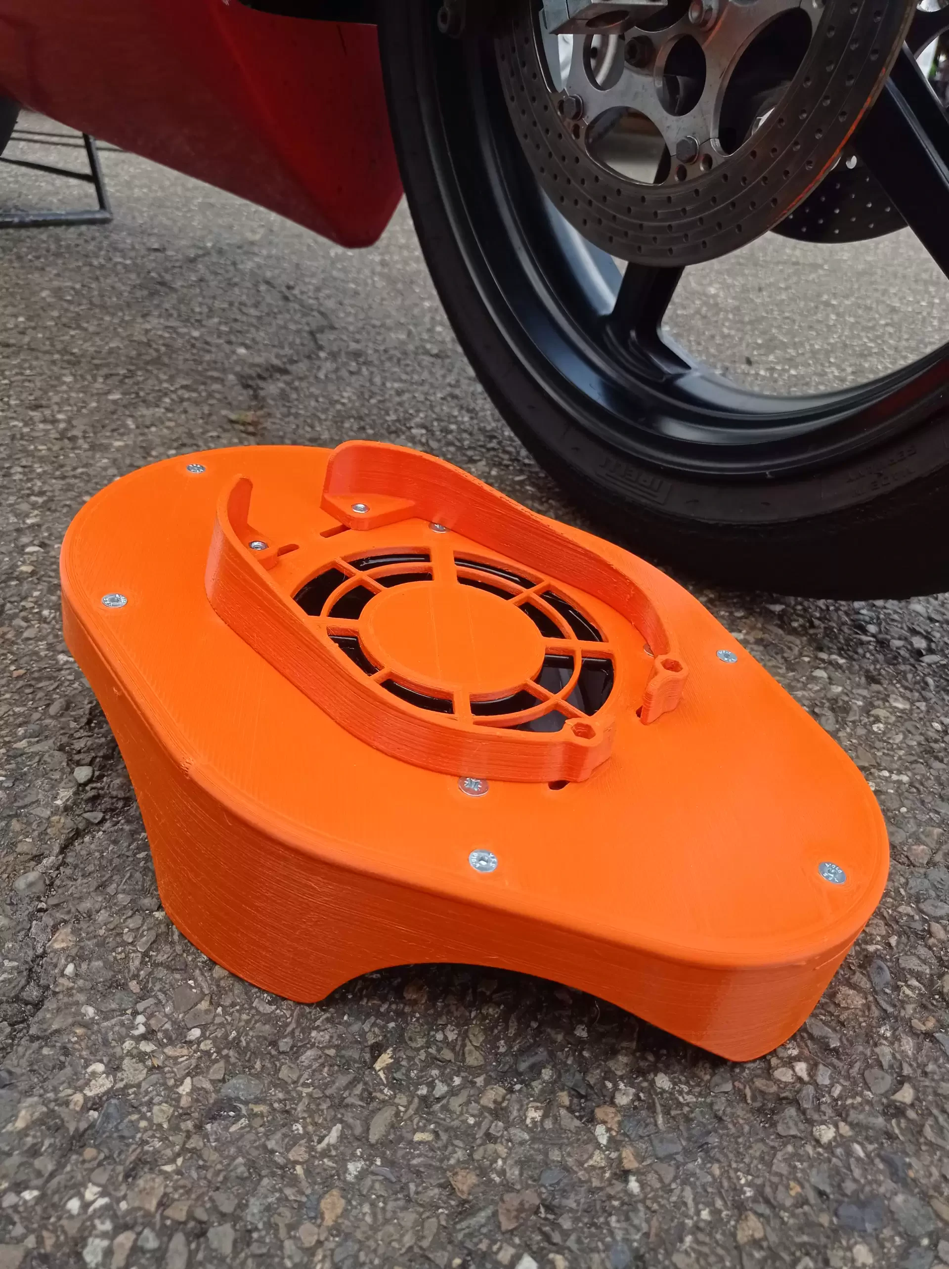Helmet dryer – photo 1