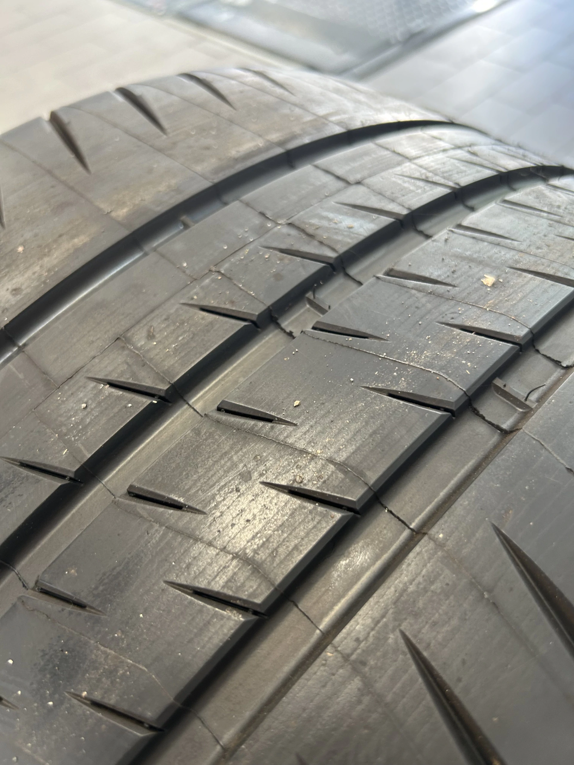 O.Z Racing Ultraleggera 20" wheels