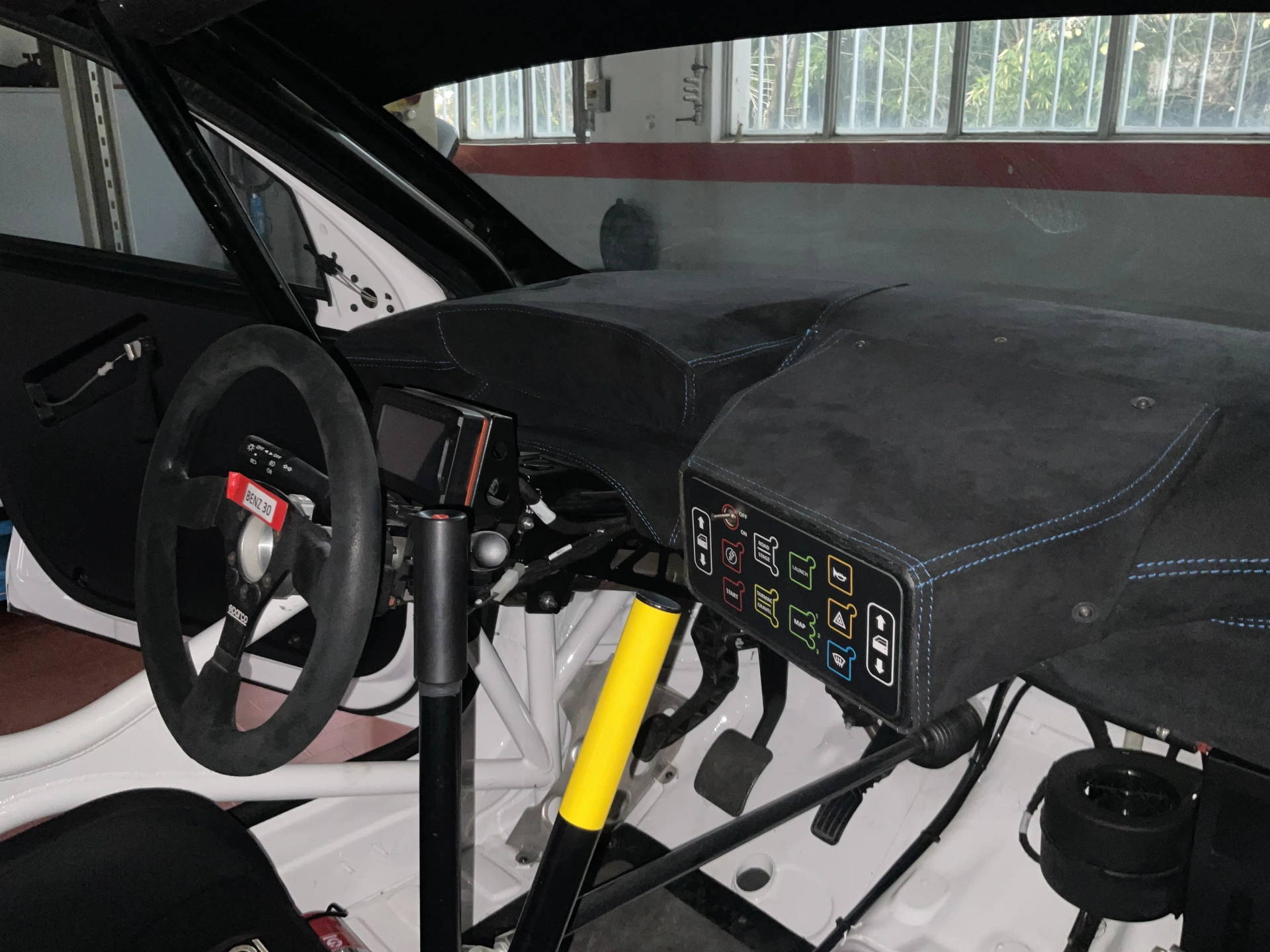 Peugeot 208 Rally4 – photo 2