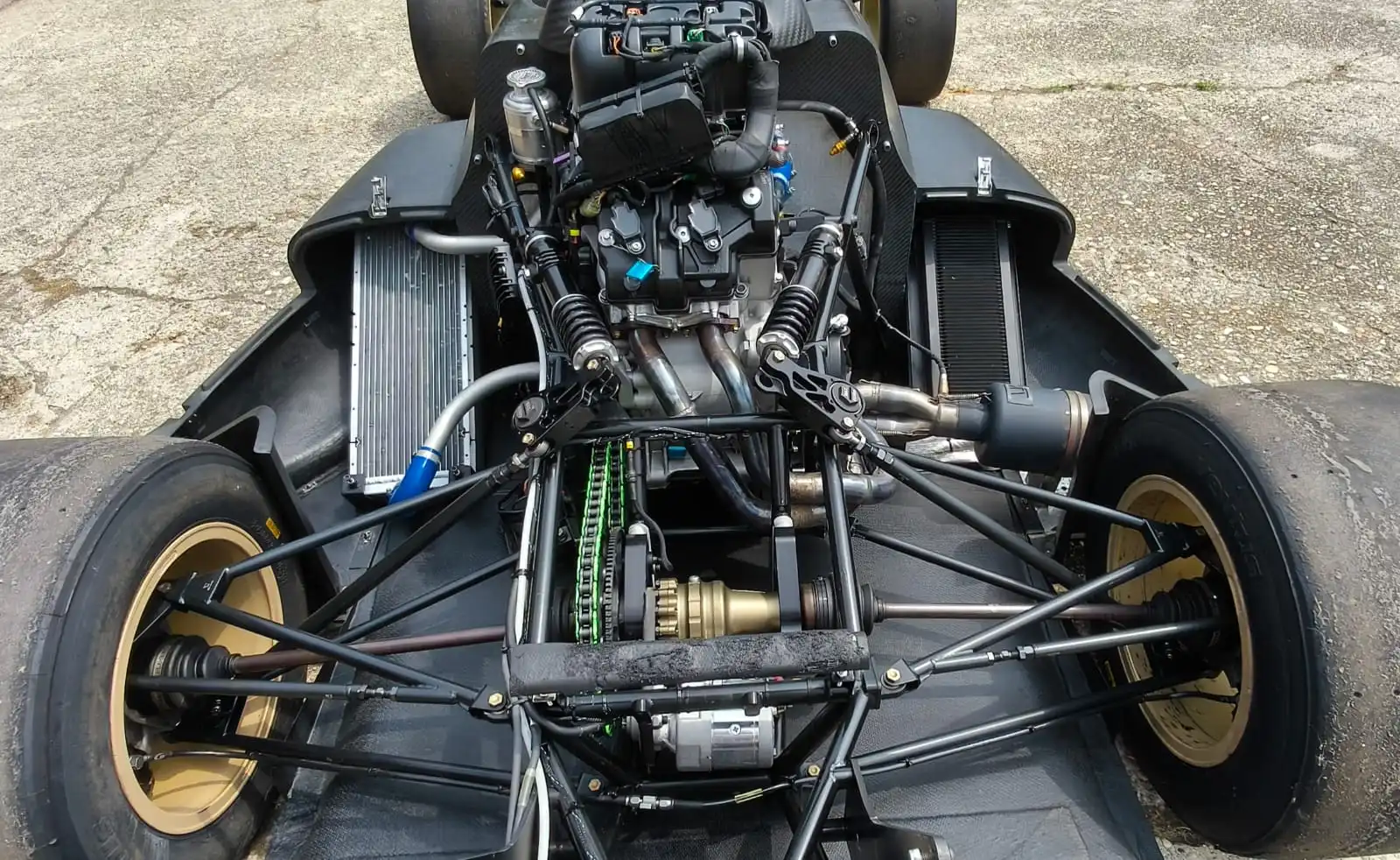 Wolf GB08 Thunder – photo 3