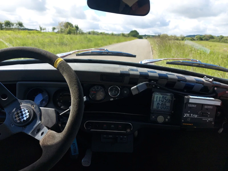 Austin Mini 1000 spécial rallye de régularité historique