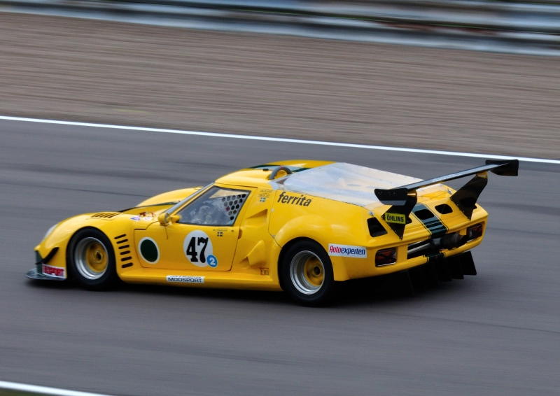 Voiture de course Lotus Europa