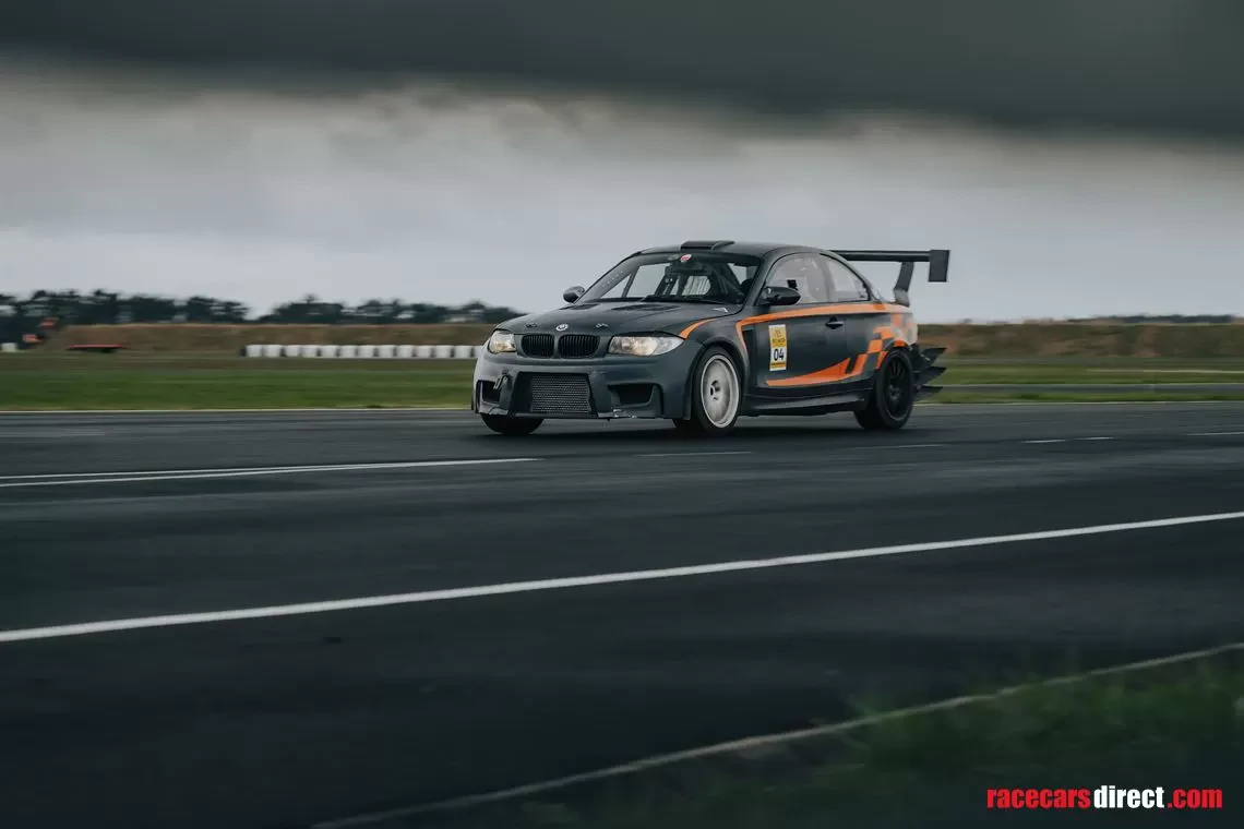BMW E82 voiture de course - vente