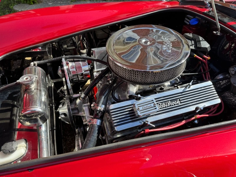 COBRA BY AK SPORTSCARS 5.7 V8