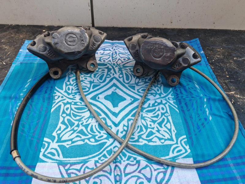 F2/F3 front/rear undercarriage