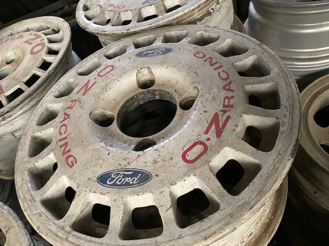 16x Ford Focus WRC OZ Wheels – photo 1