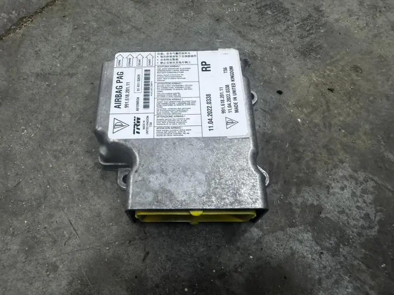 Calculateur airbag Porsche 911 991 / 718 Cayman / Boxster 982 - 99161820111
