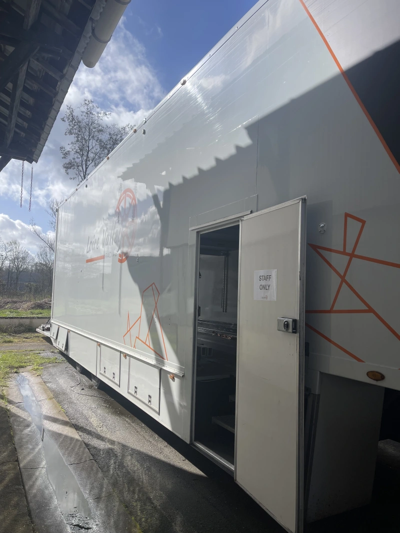 Ensemble Tracteur DAF XF 510 Euro 6 + Semi-remorque Trouillet + Auvent 8x16