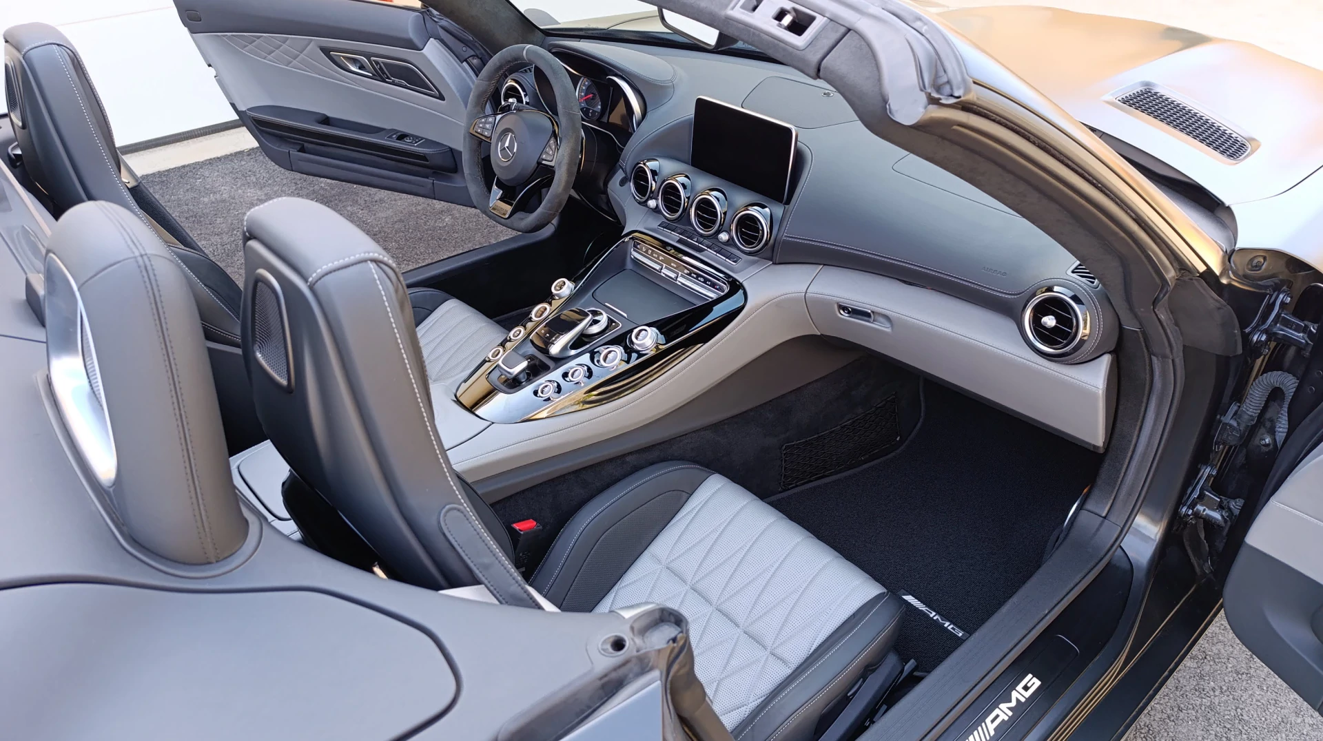 Rare Mercedes AMG GT C Roadster Edition50 - 1/500 Copies - 1st hand & 13Mkms