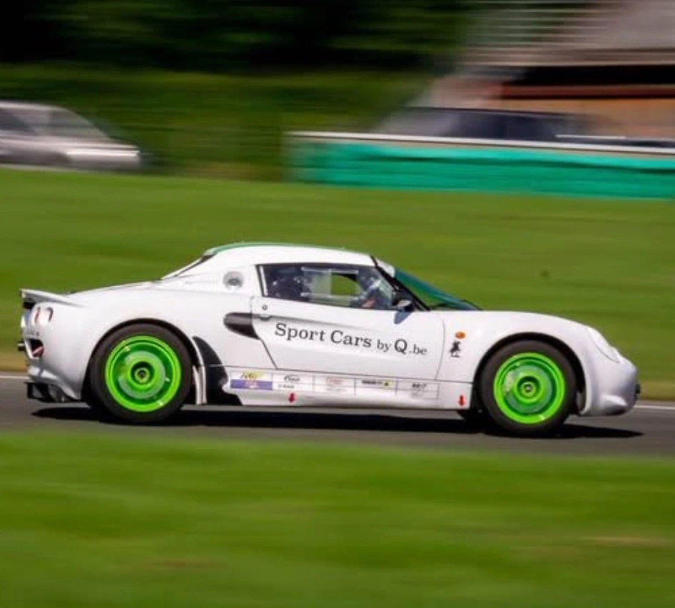 Lotus Elise Trophy UK factory build – photo 1