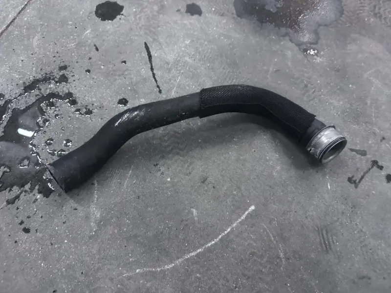 Radiator hose, right Porsche Cayman GT4 RS 9P1121612
