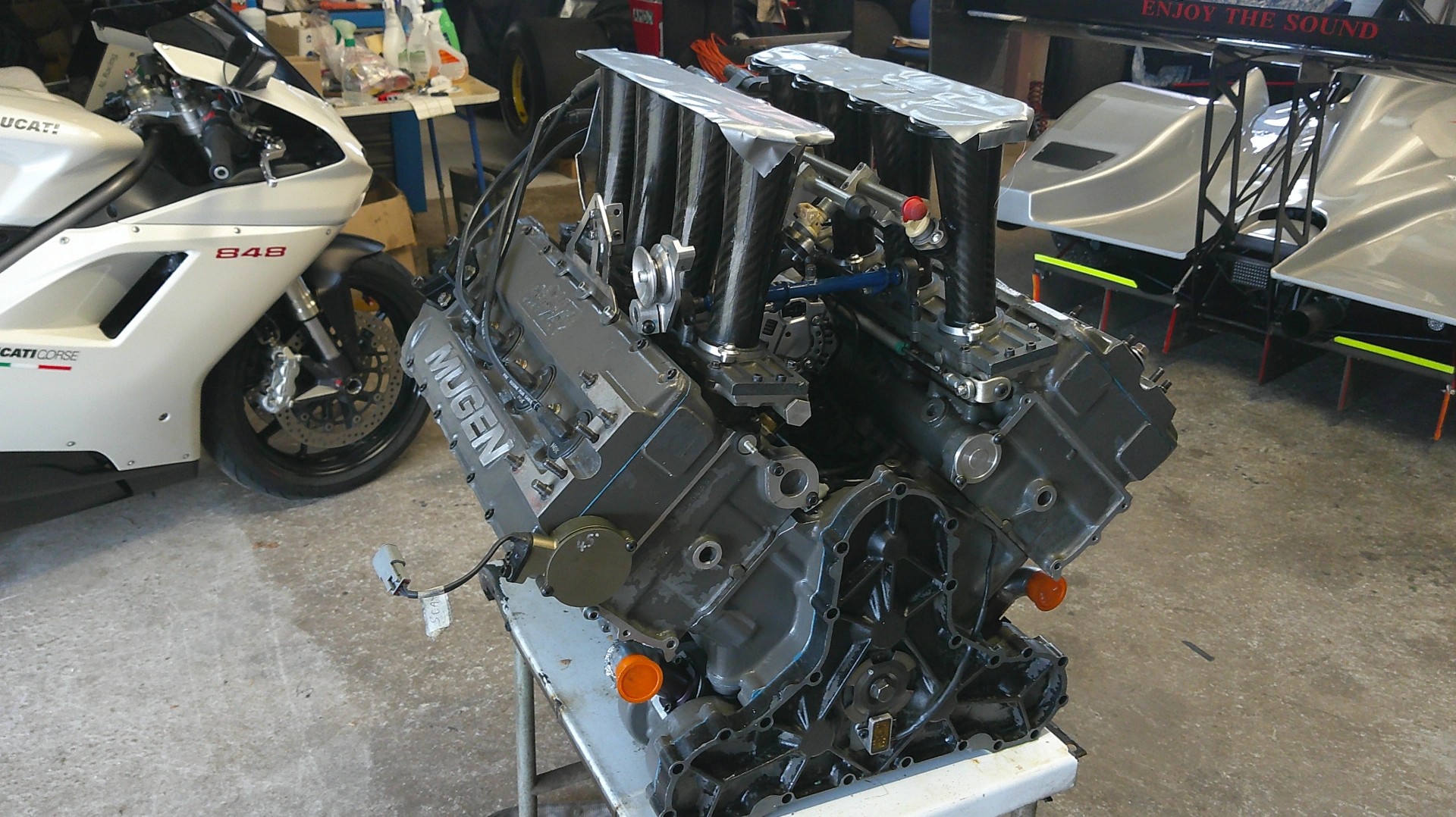 Moteur MUGEN V8 – photo 2