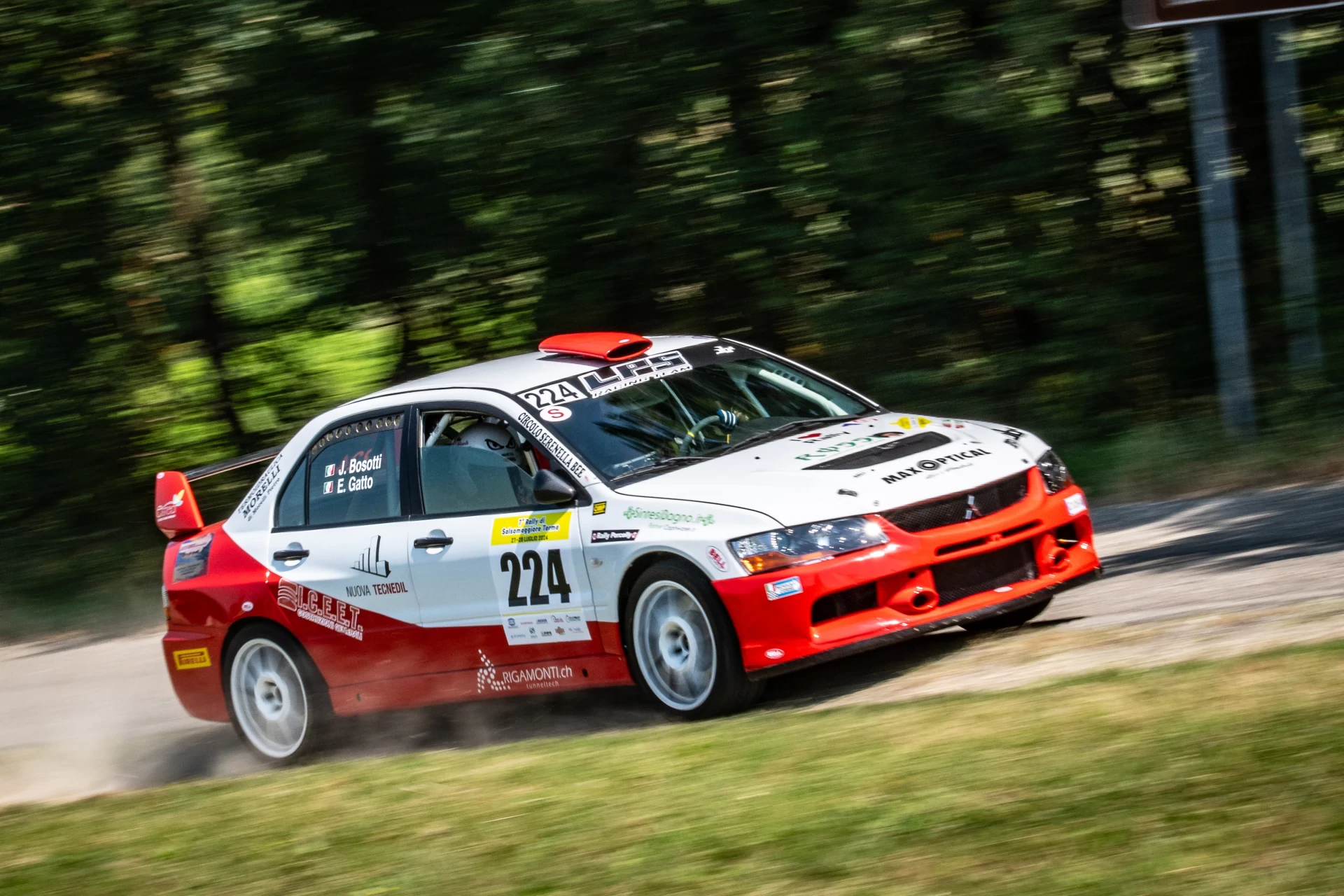 Mitsubishi lancer evo IX