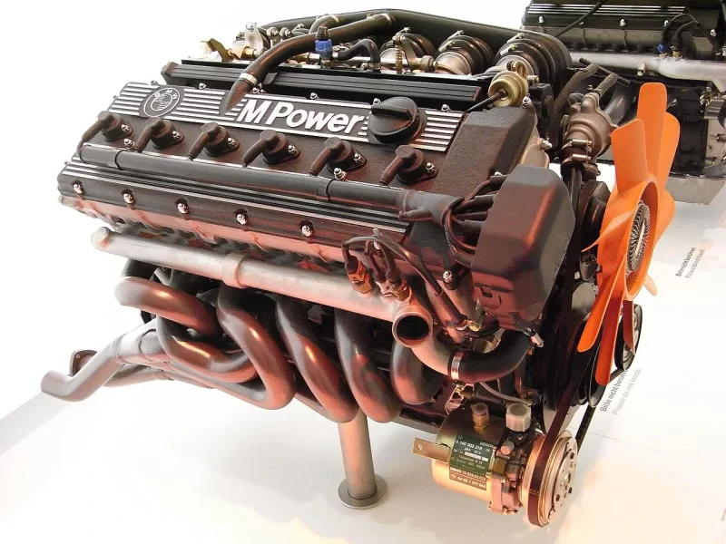 ENGINE BMW M88