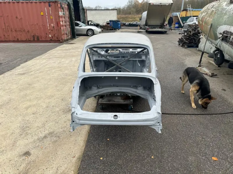 Caisse Porsche 911 1967 - sablée - projet