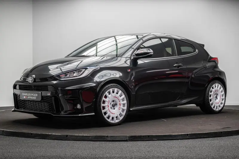 TOYOTA YARIS GR 86 TRACK