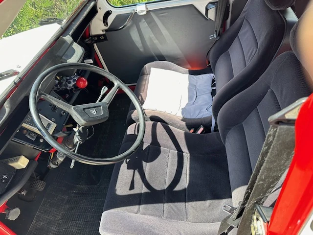 Vends 2cv 6 spéciale