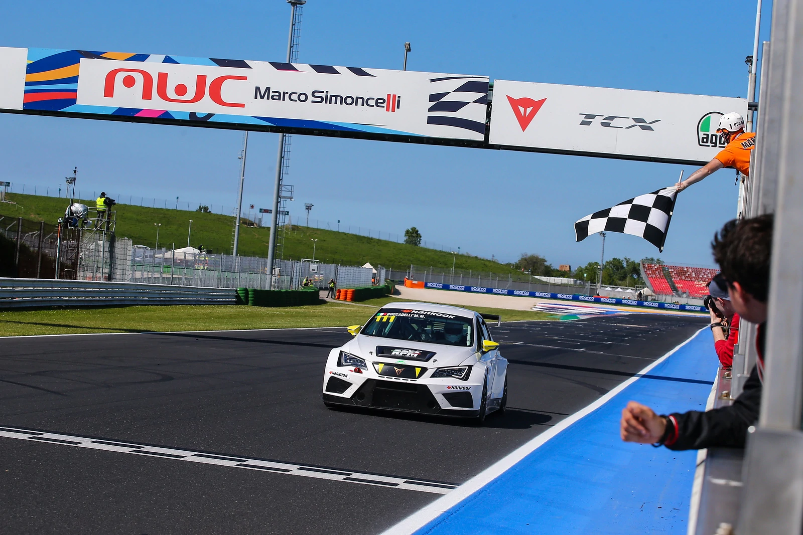 CUPRA TCR DSG