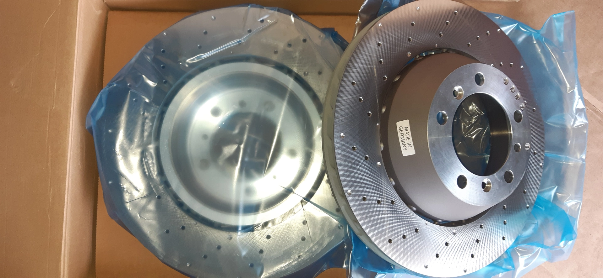 New PORSCHE brake discs – photo 1
