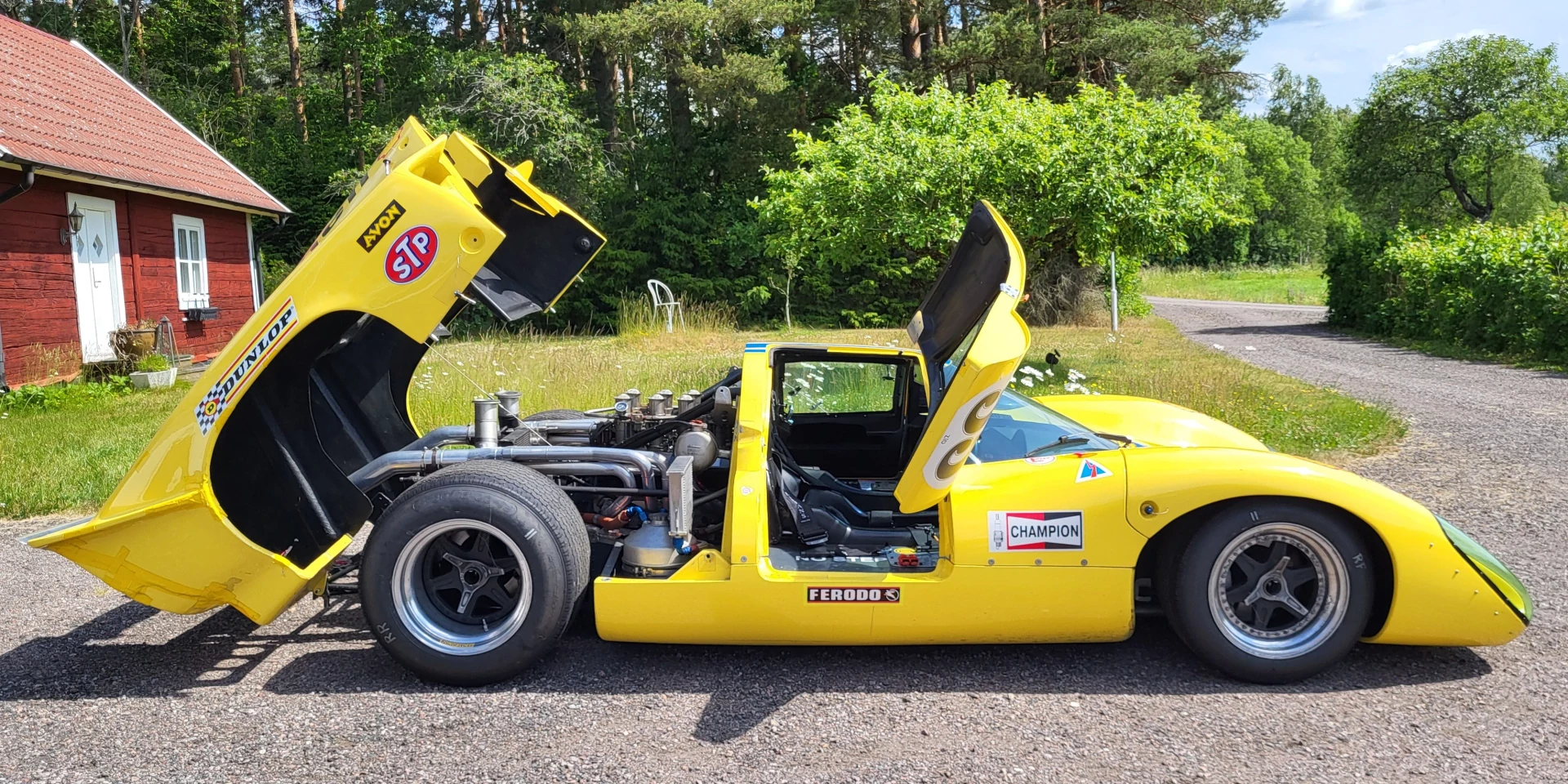 LOLA T70 MK3 B - “Continuation Car” – photo 3