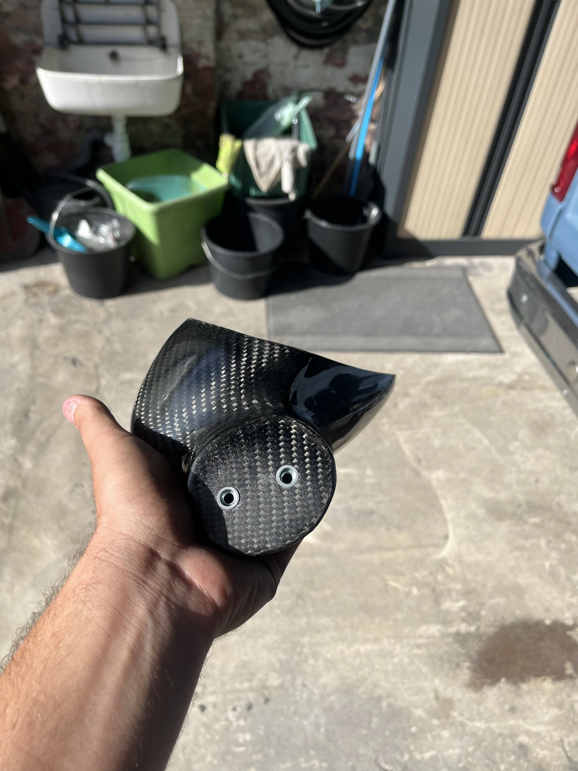 R5 carbon mirror