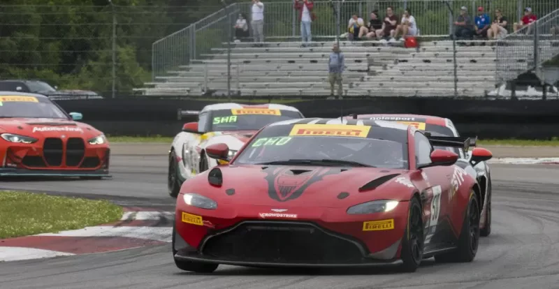 2020 Aston Martin Vantage GT4
