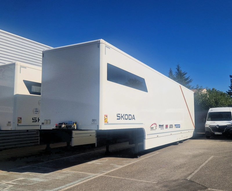 RaceTrailer Semi-Trailer Hire | 4 cars