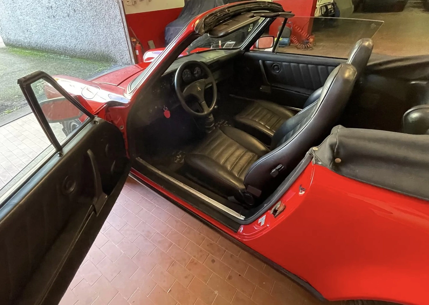 Porsche 911 SC Cabriolet