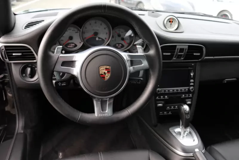 Rare with only 12Mkms - PORSCHE 997 Turbo 500 hp