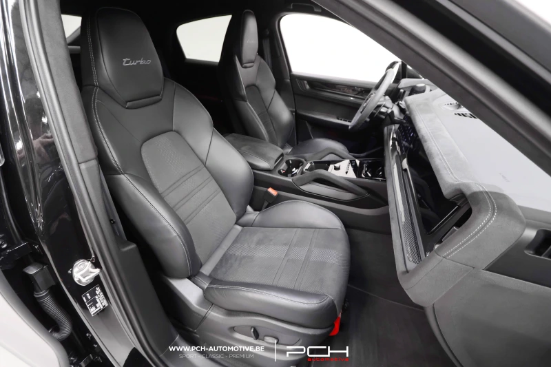 PORSCHE Cayenne Turbo E-Hybrid Coupé 4.0 V8 600cv - Pack GT - 42.900 Kms - 2024