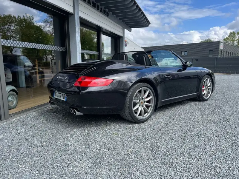 Porsche 911 cabriolet type 997 carrera S