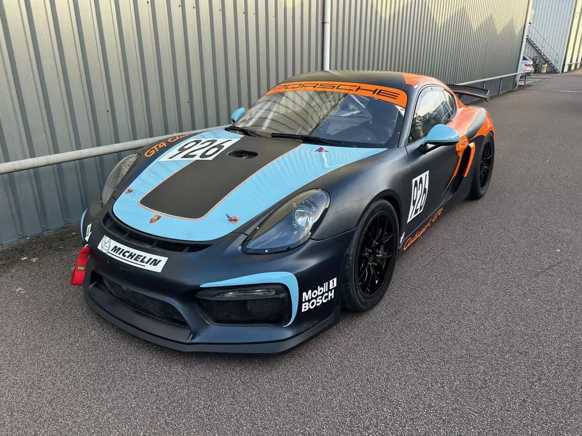 Porsche Cayman GT4 MR 981