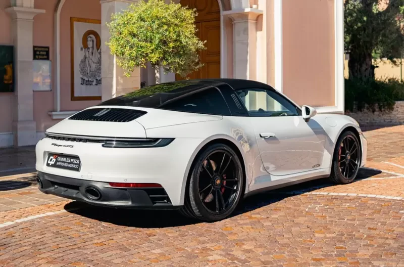 PORSCHE 911 TARGA 4