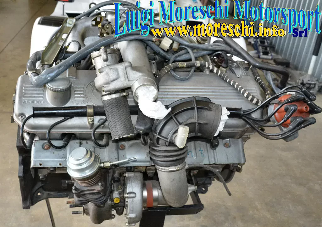 Moteur BMW M83/32 T/1 (745 turbo E23 type M106)