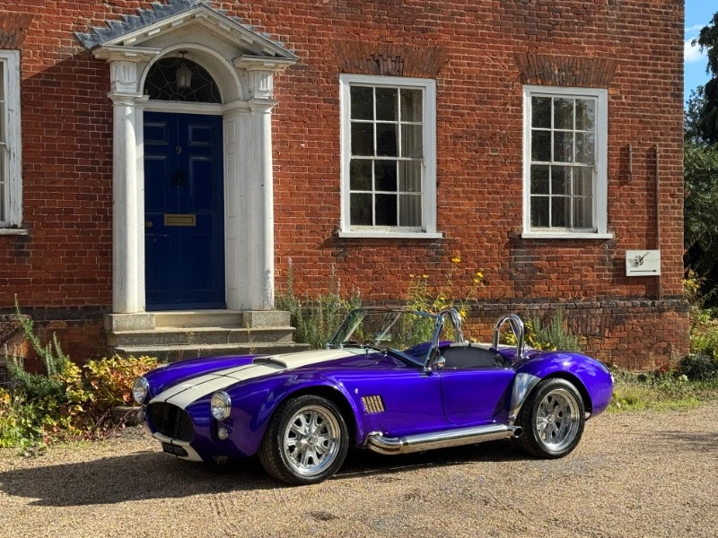 COBRA D'AK SPORTSCARS, CHÂSSIS SUPERLÉGER DE 3e GÉNÉRATION, V8 5,7