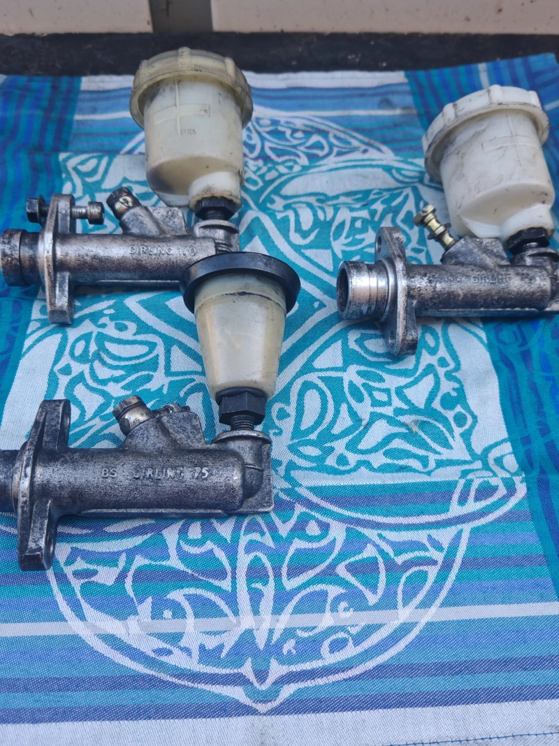 F2/F3 front/rear undercarriage