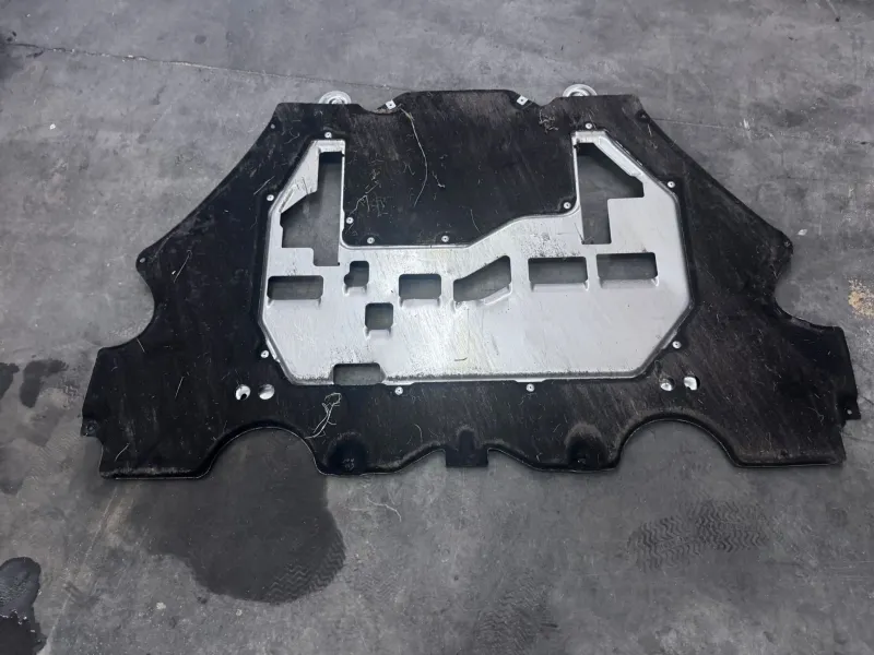 Cache sous caisse arrière Porsche Cayman GT4 RS - 982825213D