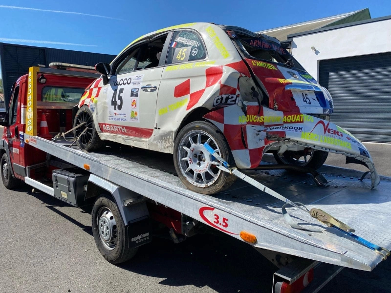 ABARTH 500 F2000 WRECK + 1 BOX