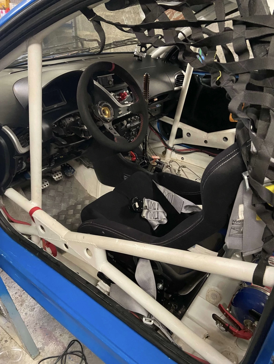 206+ F2000 body