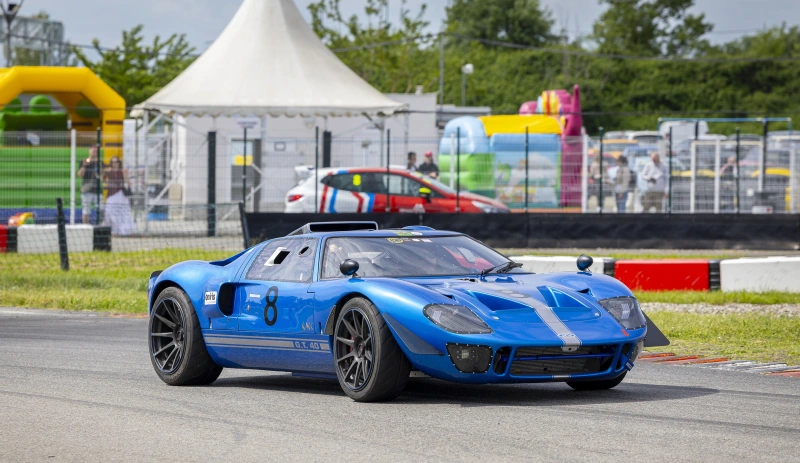 Réplique Ford GT 40