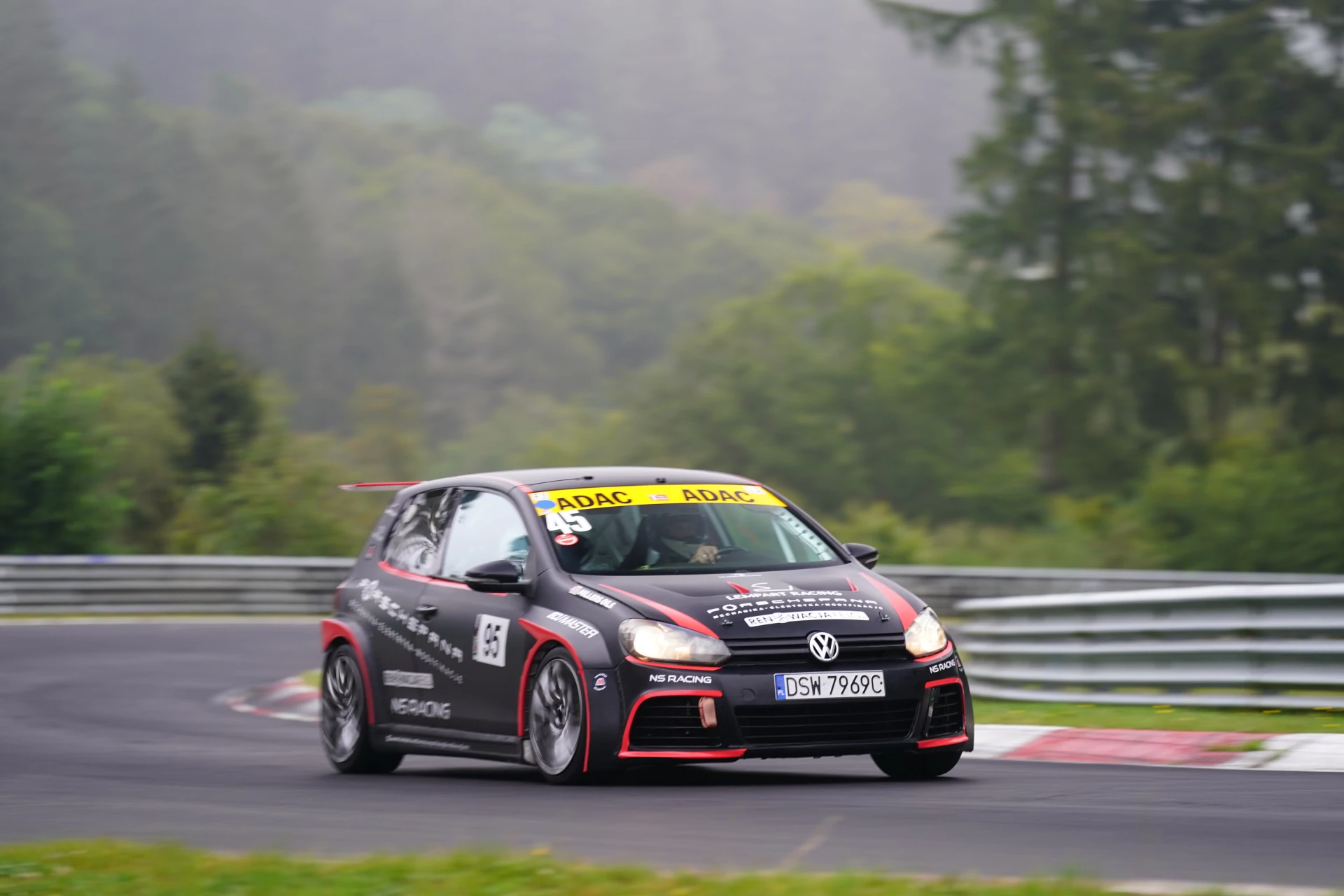 Driver seat in NLS 2025 - VW Golf Cup, SP3T