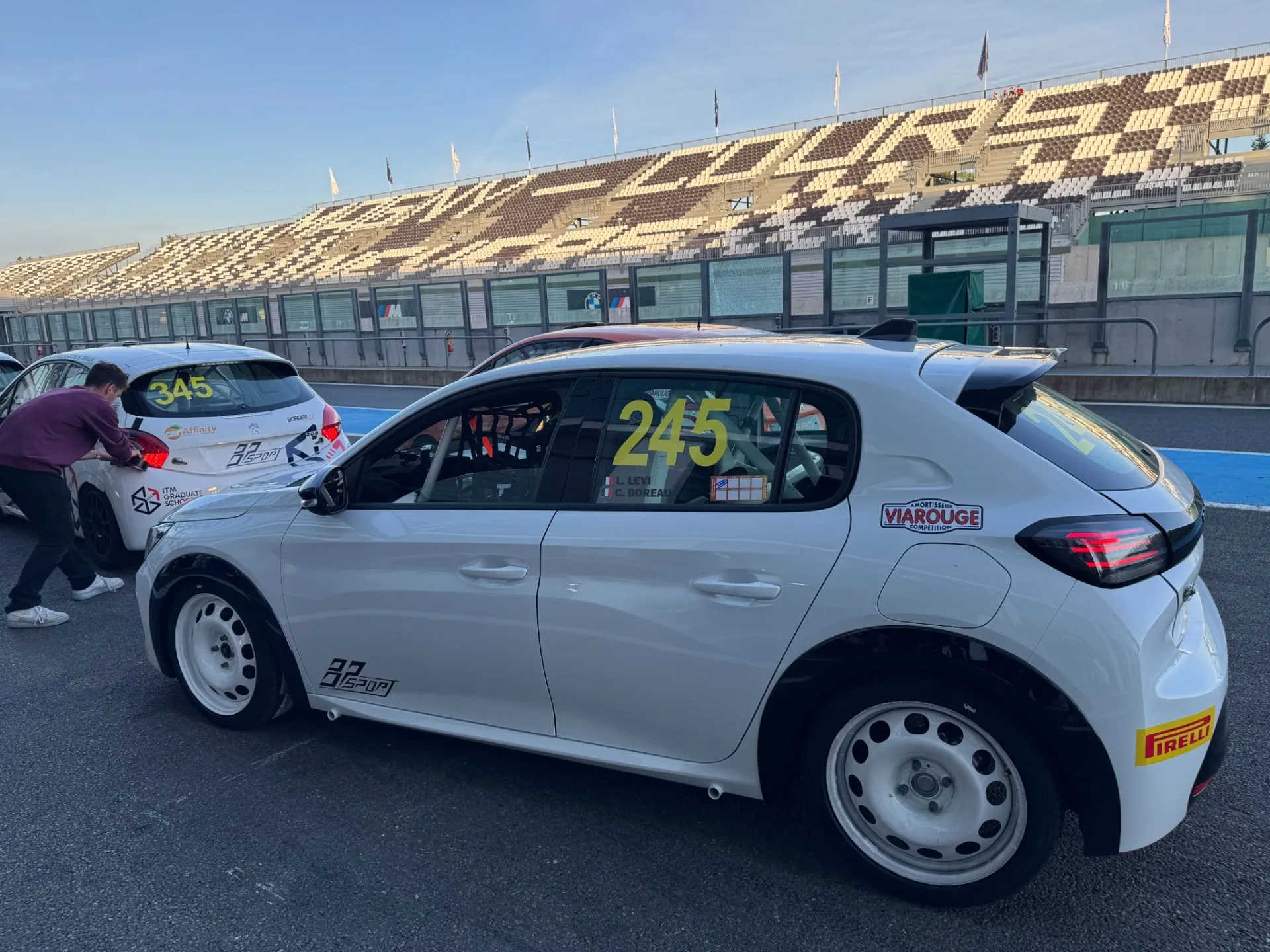 208 TC6 Dispo de suite – photo 2