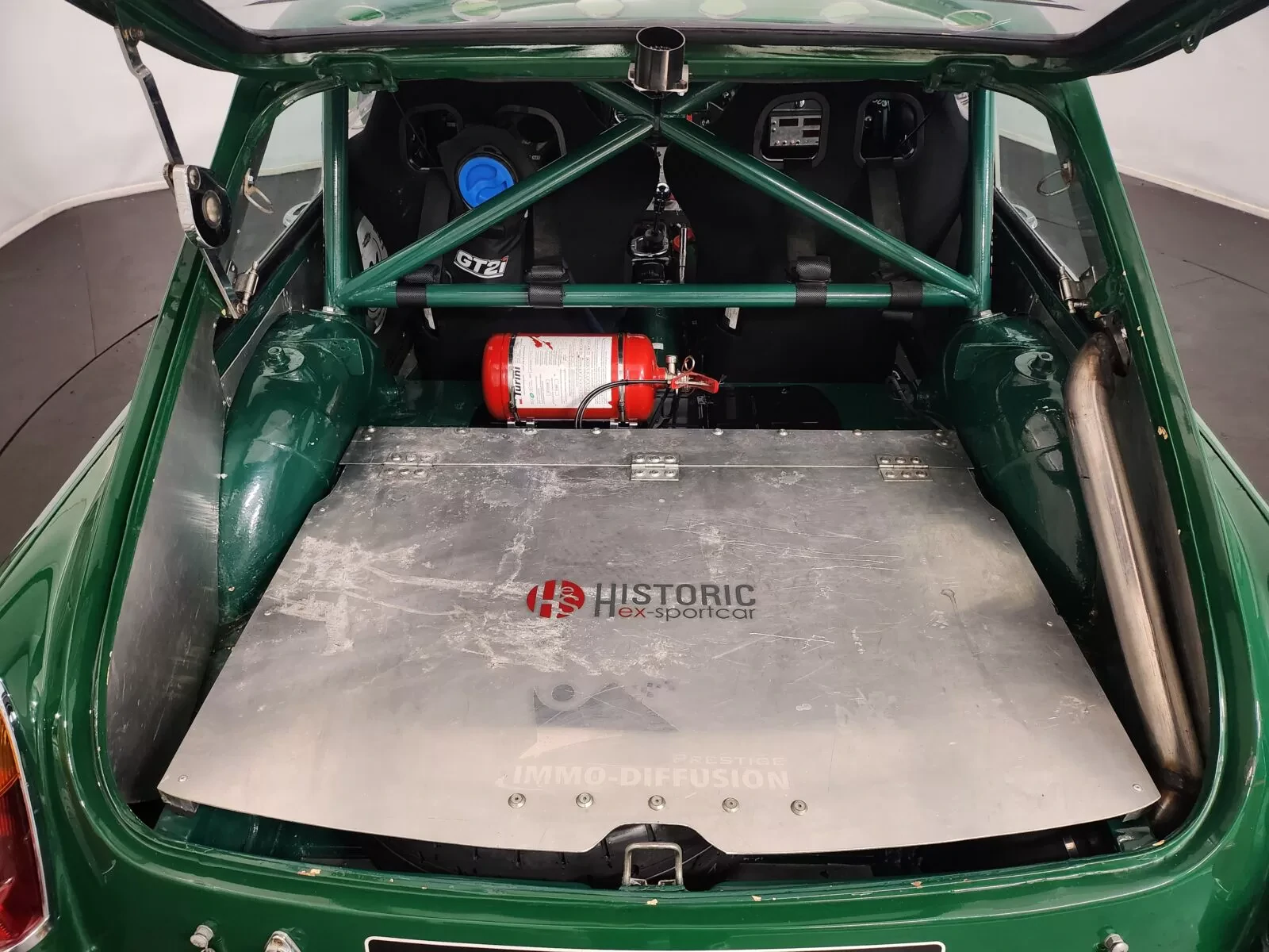 Classified MGB GT