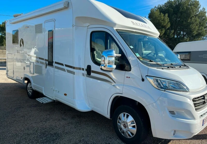 A céder Camping car BAVARIA 746