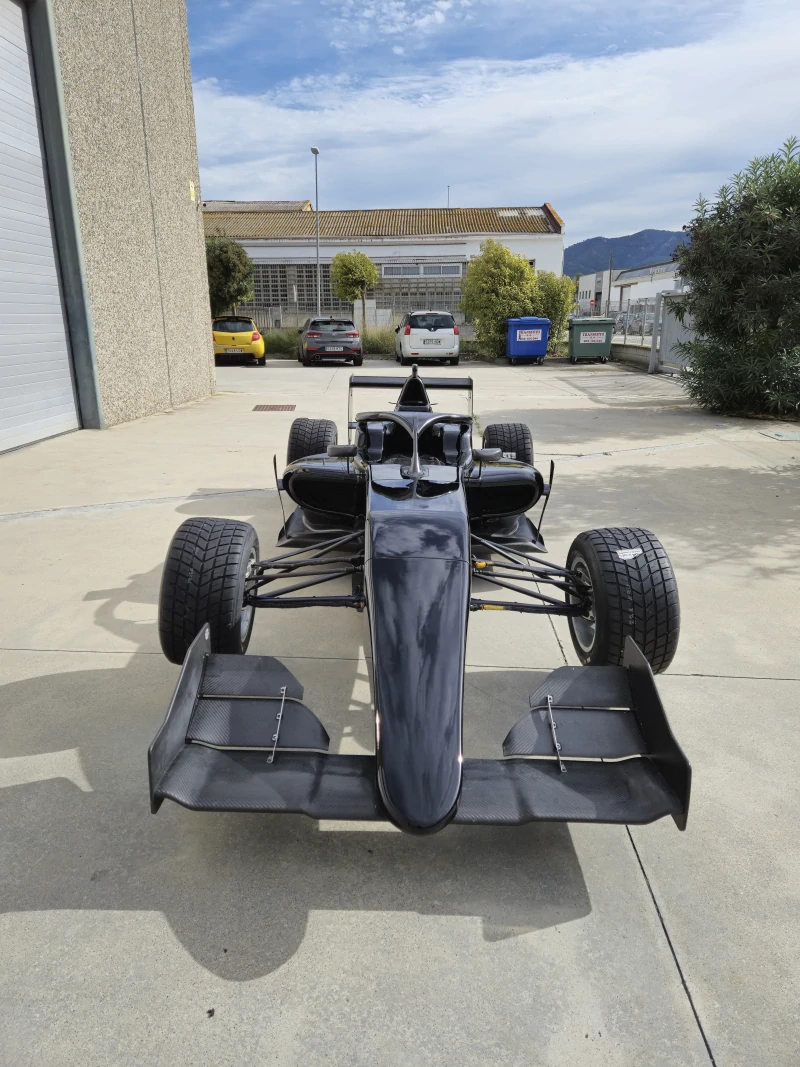 Tatuus T-318