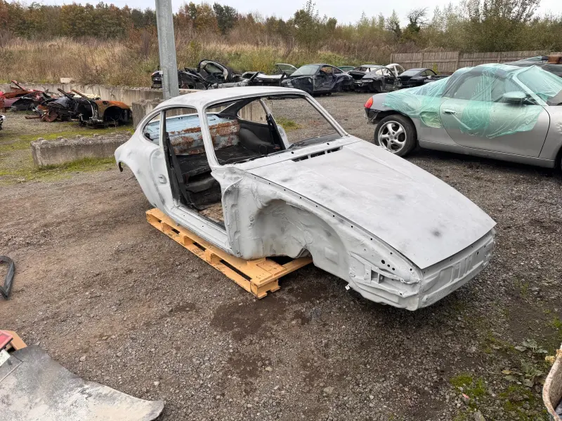 Caisse Porsche 911 3.0 SC 1977 projet Piste Dakar Rallye