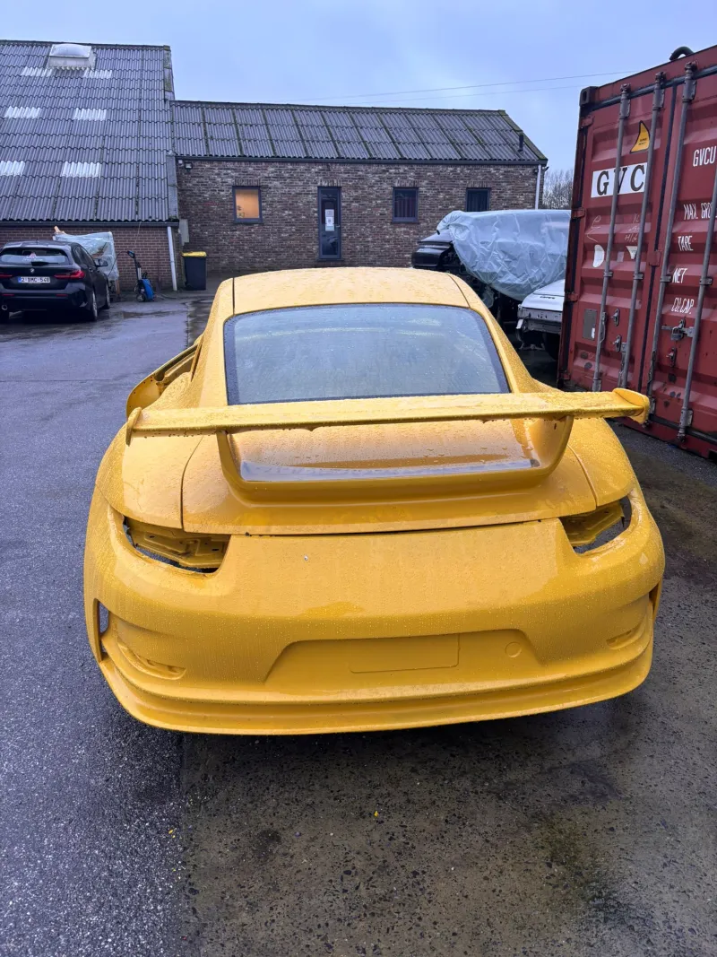 Caisse avec ouvrants Porsche 991 - nombreuses pièces disponibles