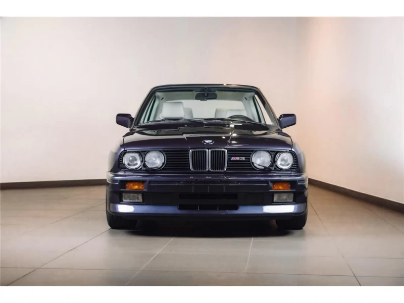 BMW M3 CAB E30 from 1990