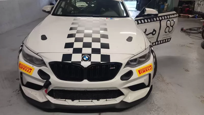 BMW M2 CS RACING