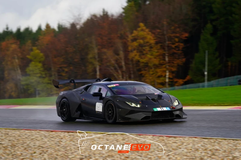 Lamborghini Huracan Super Trofeo EVO